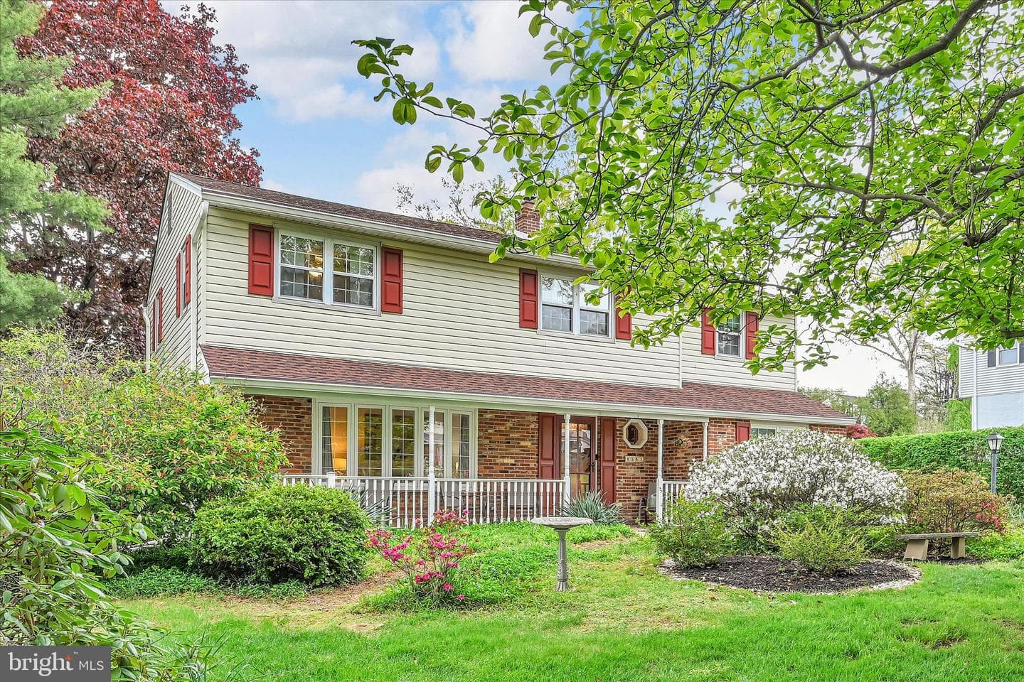 1541 Chalk Avenue photo 2