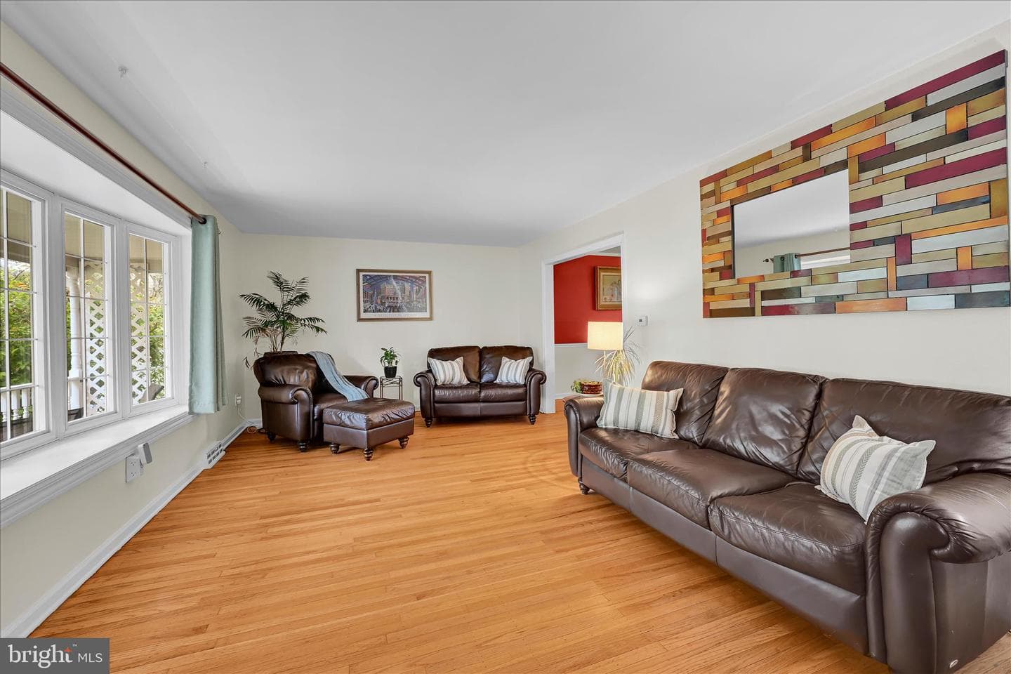 1541 Chalk Avenue photo 7