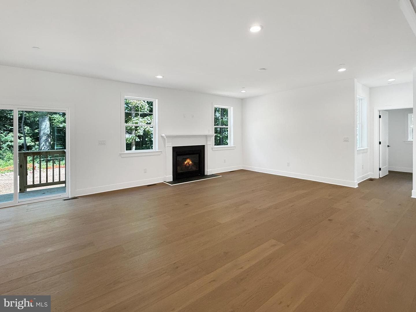 1823 N Line Street photo 17