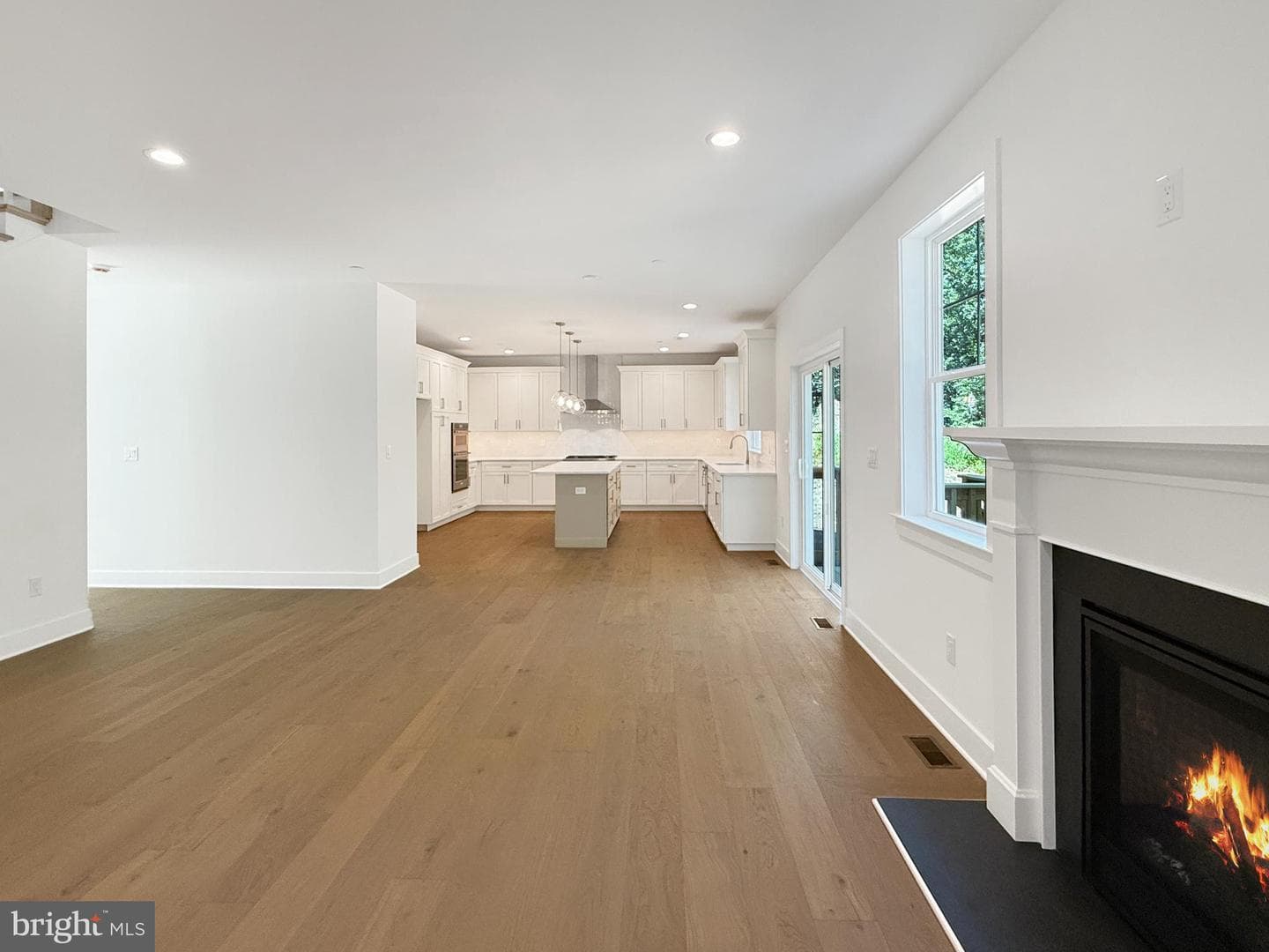 1823 N Line Street photo 18