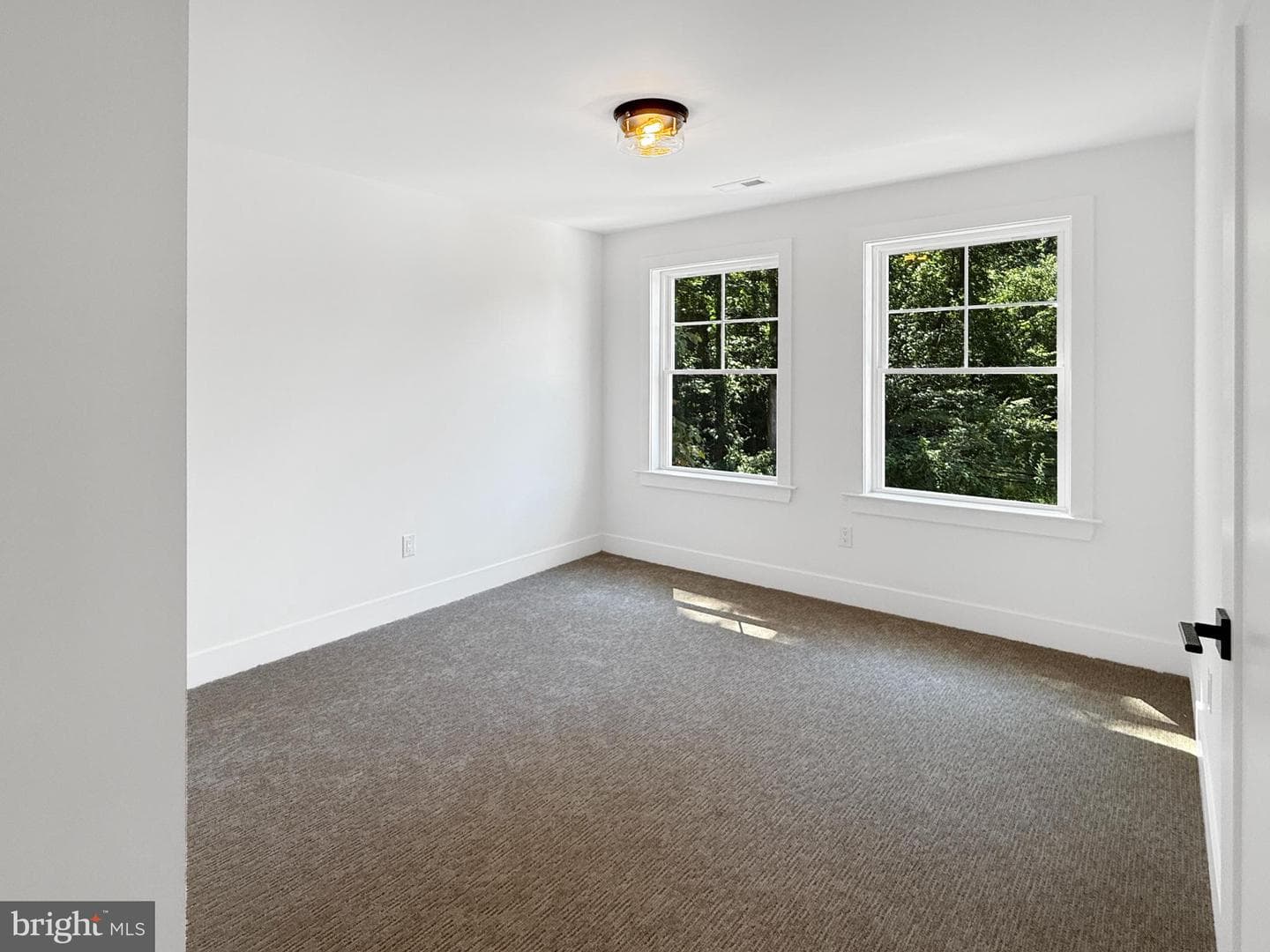 1823 N Line Street photo 33