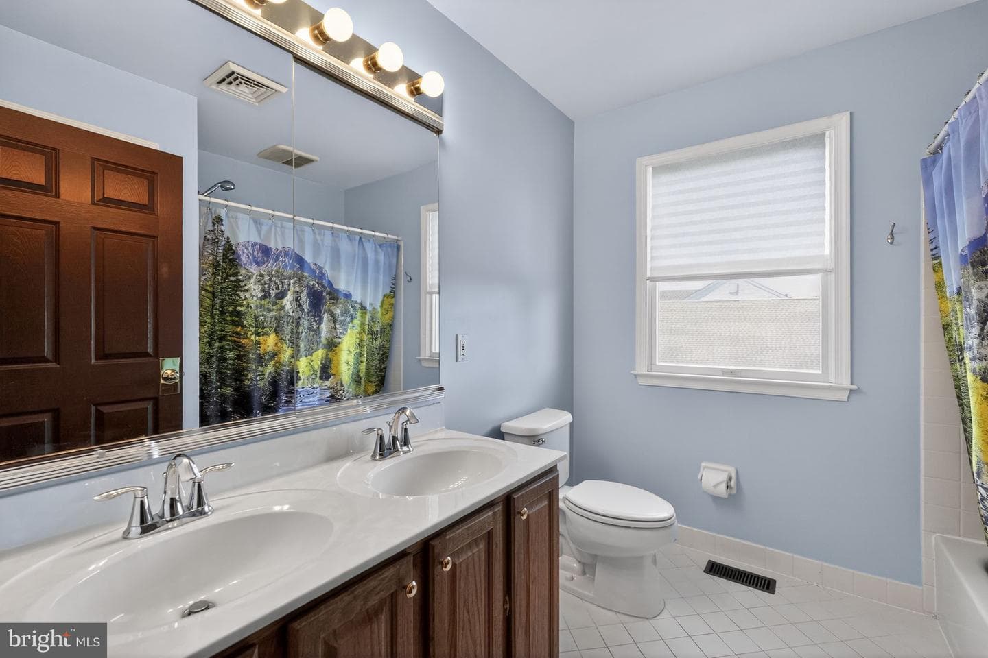 547 Carriage House Lane photo 36