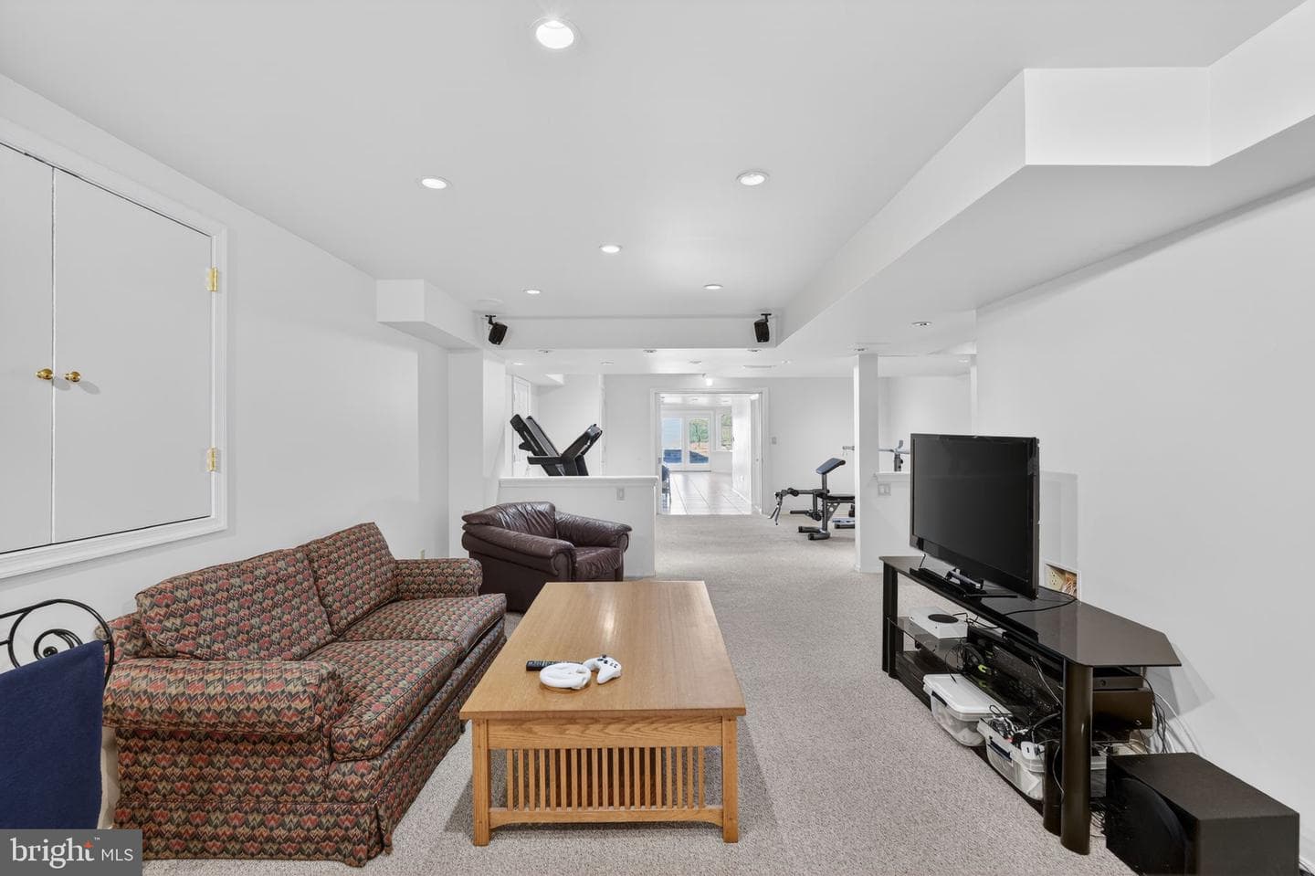 547 Carriage House Lane photo 45
