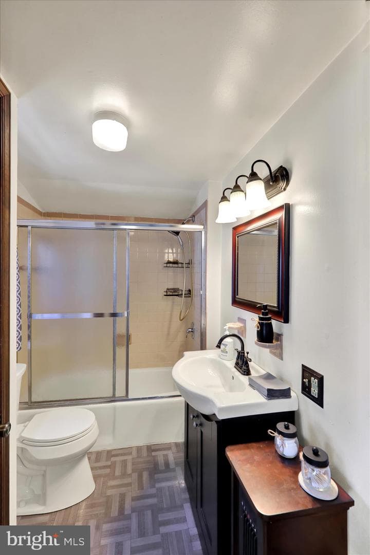 207 West Street photo 15