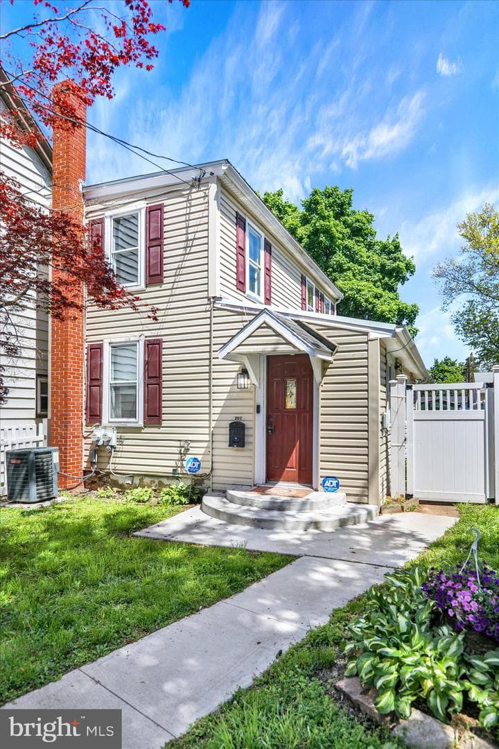 207 West Street photo 4