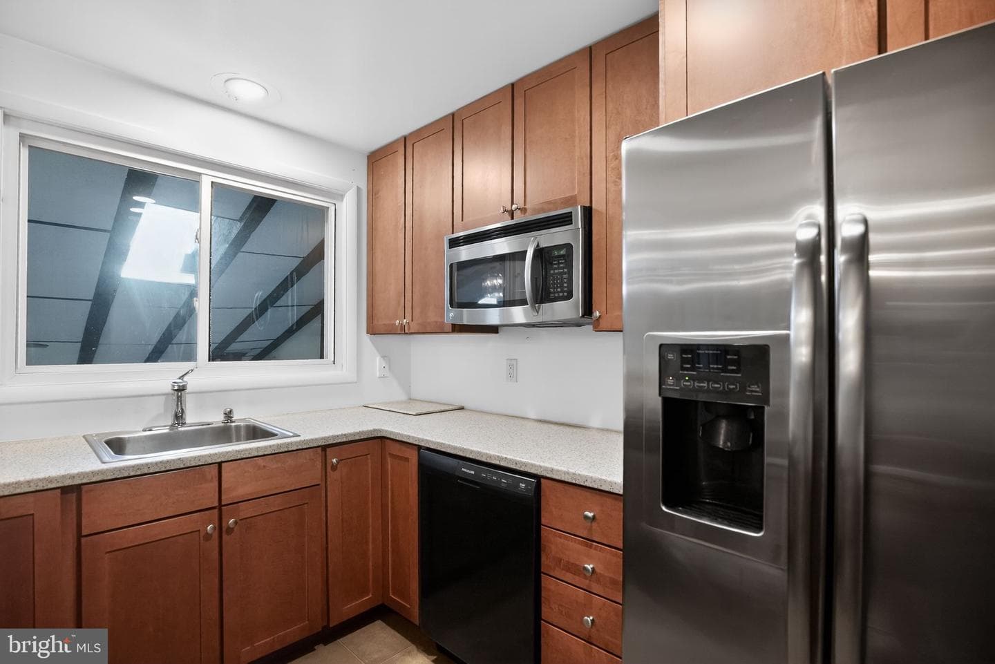 311 Limekiln Pike photo 9