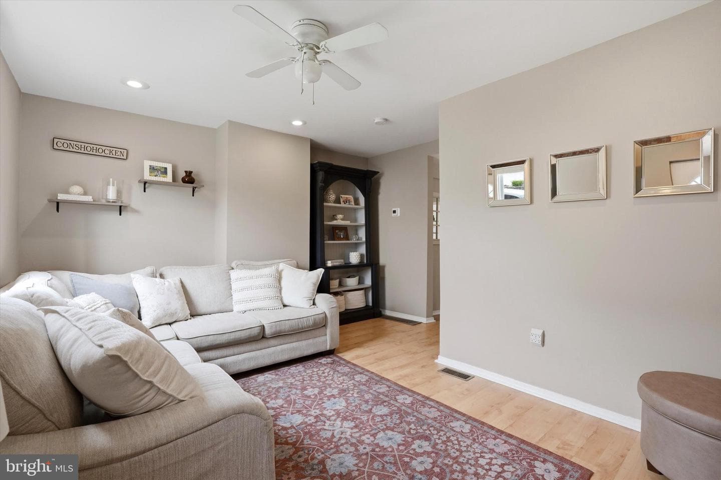 102 Cedar Avenue photo 2