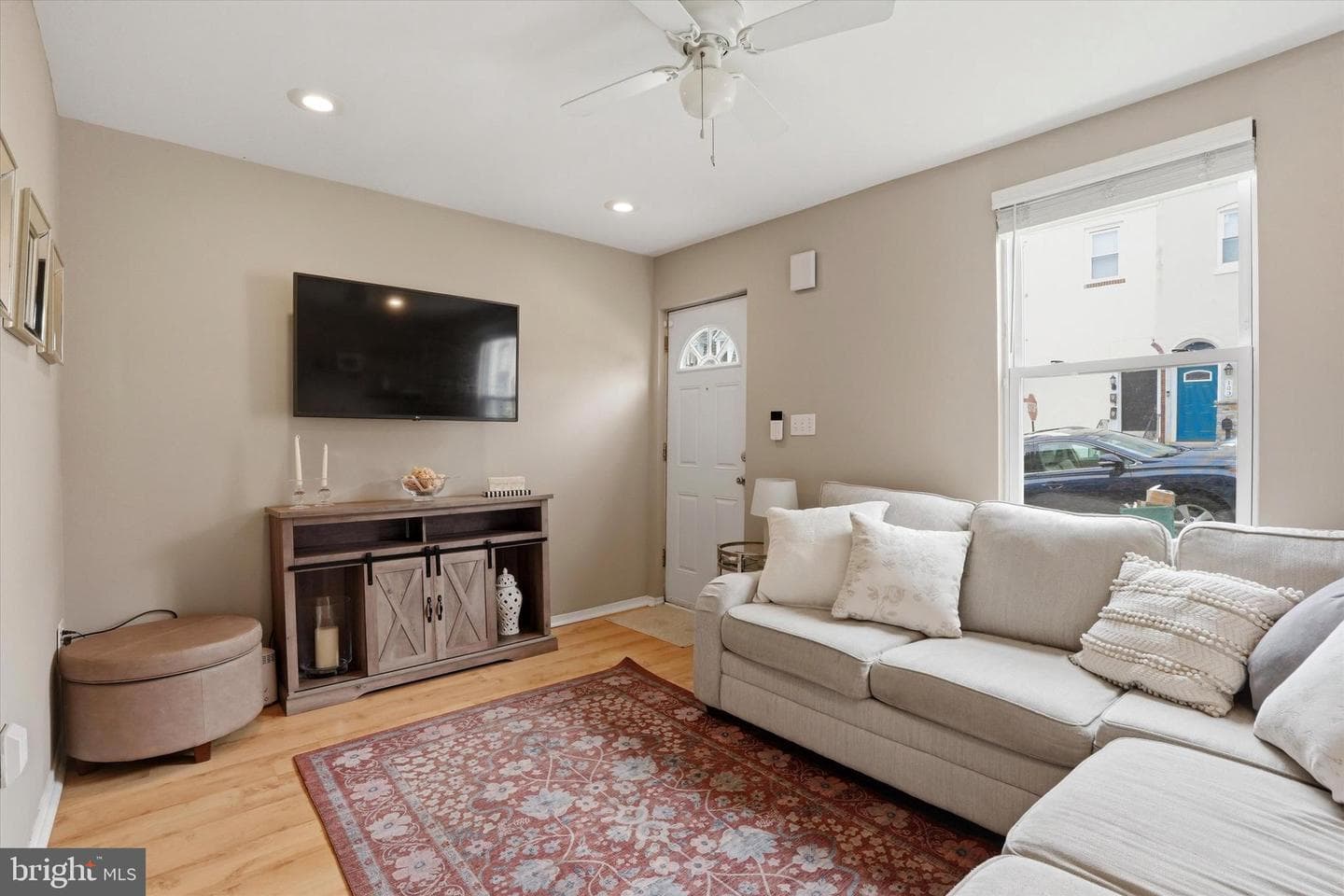 102 Cedar Avenue photo 4