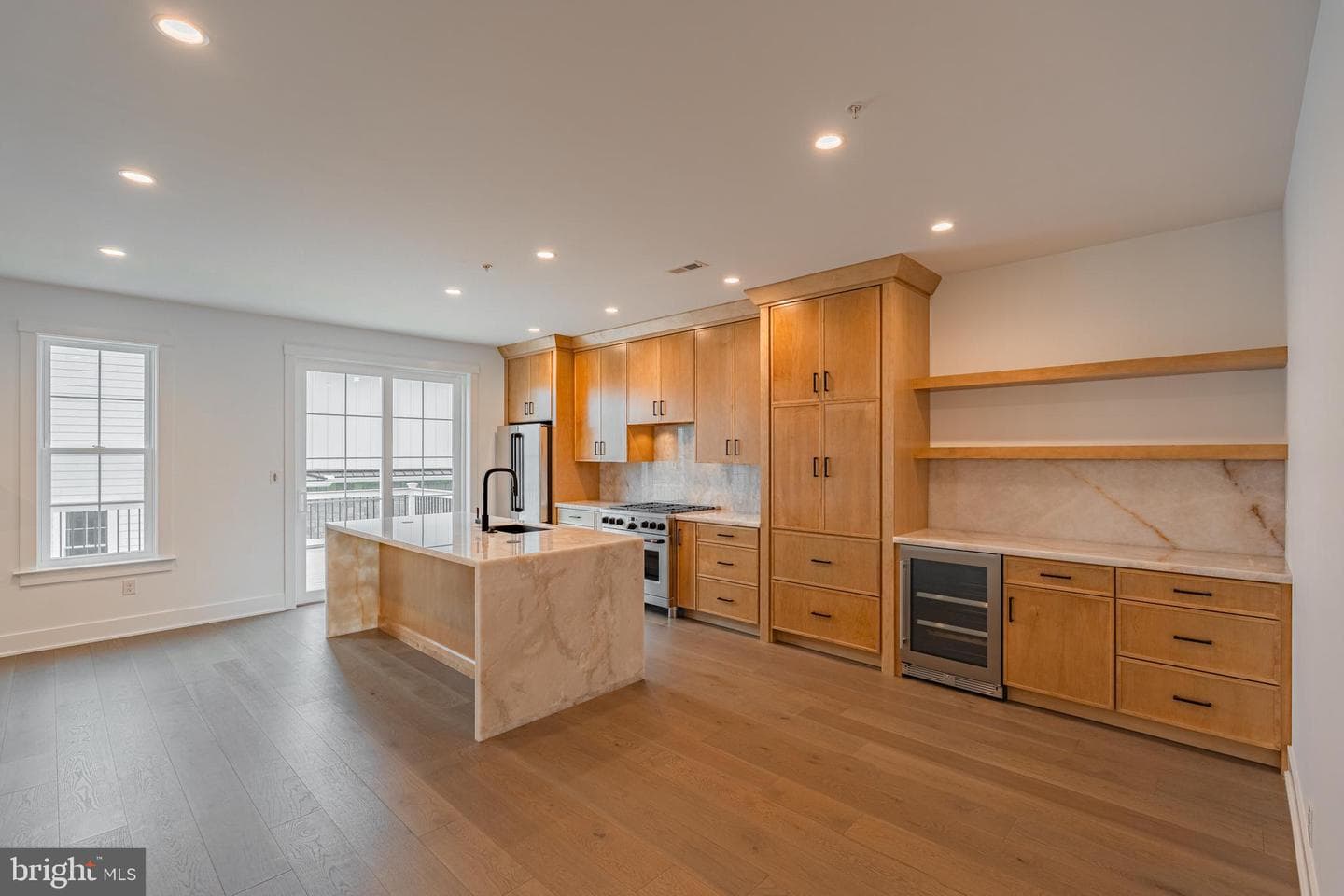 732 Emory Ct, Horsham