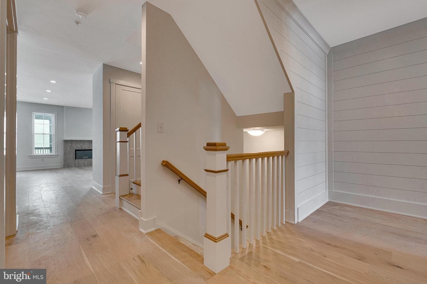 734 Emory Ct. photo 7