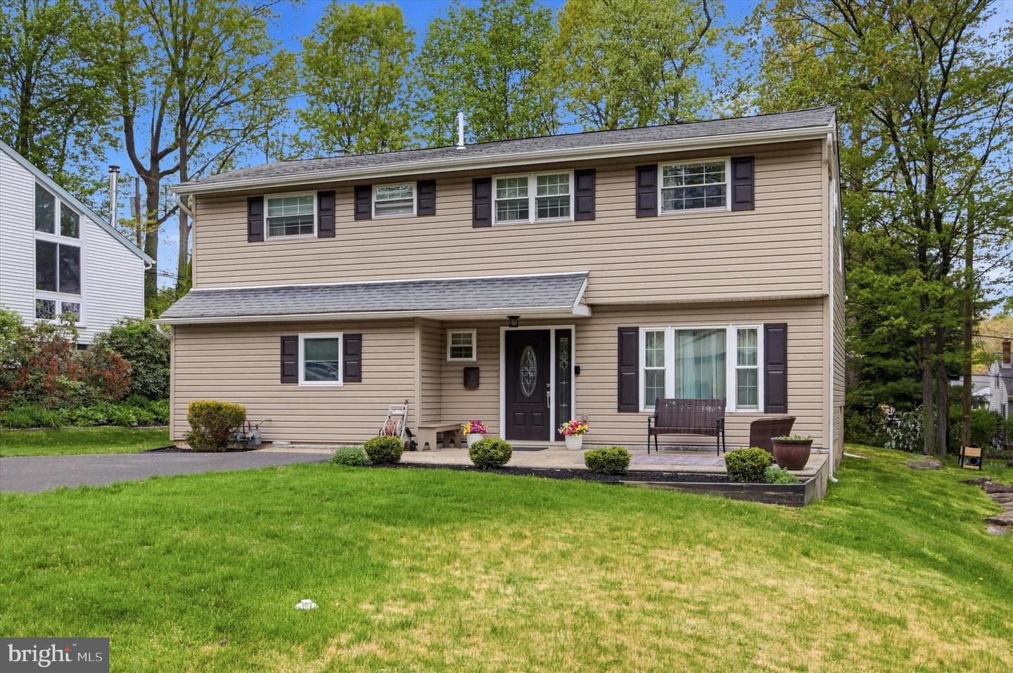 181 Windmill Road photo 2