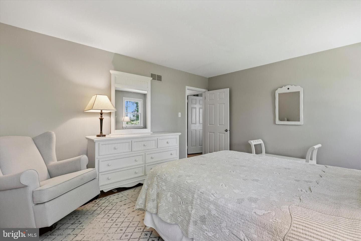 1089 Broadview Road photo 31
