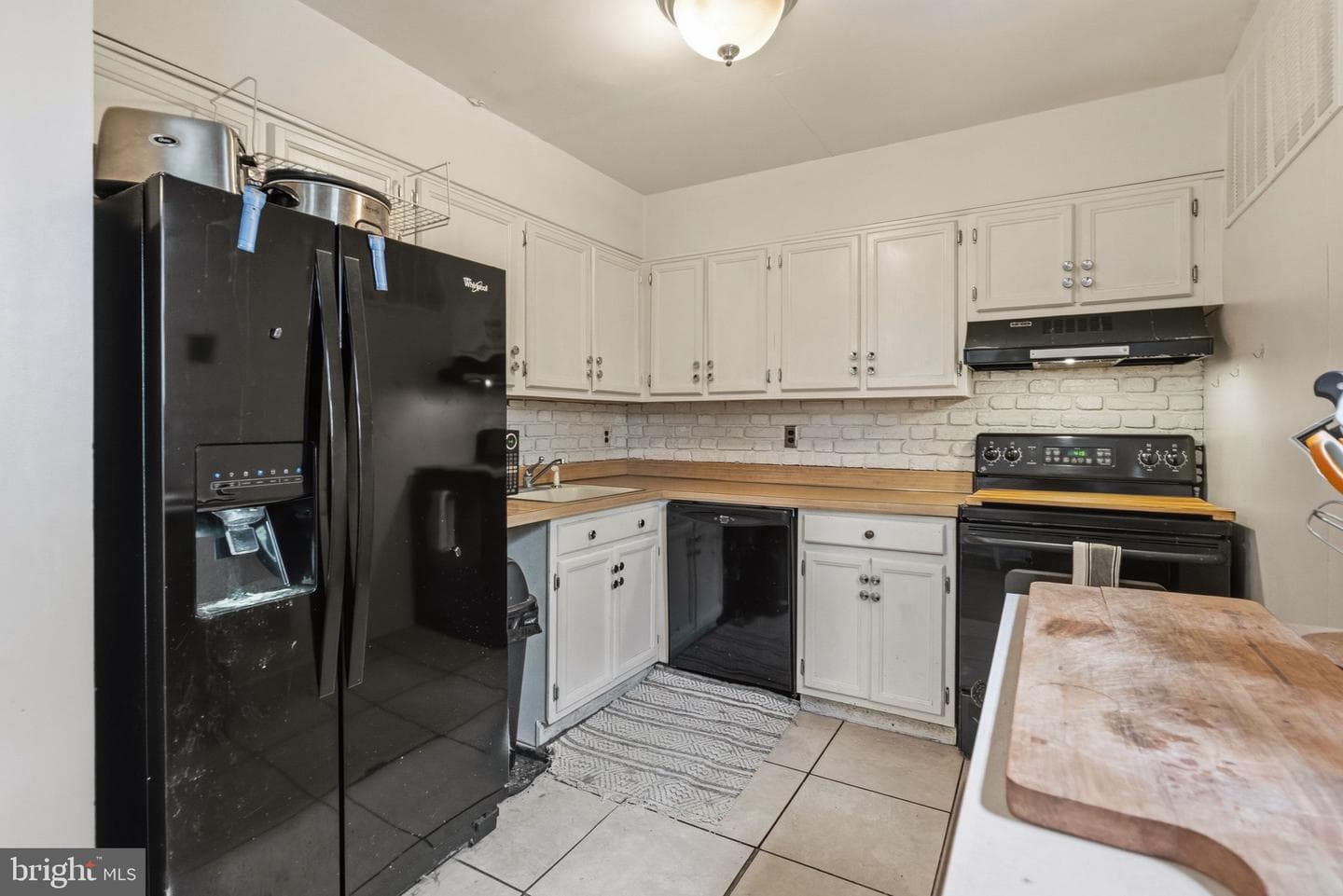 76 Salem Road photo 11