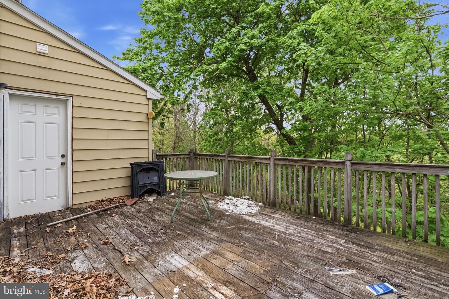 76 Salem Road photo 32