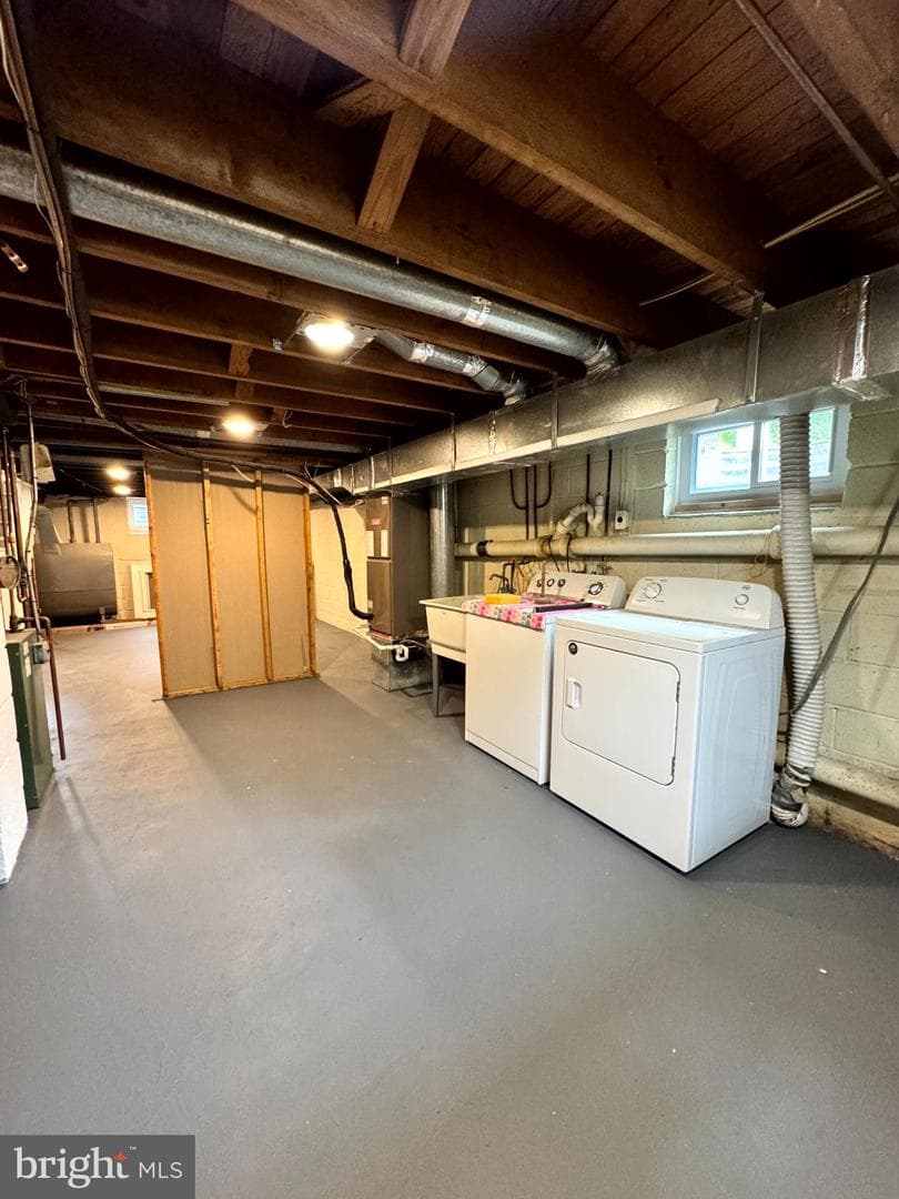 312 Summer Avenue photo 54