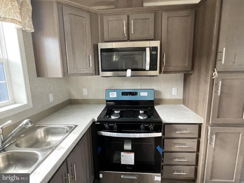 409 Oak Drive photo 4