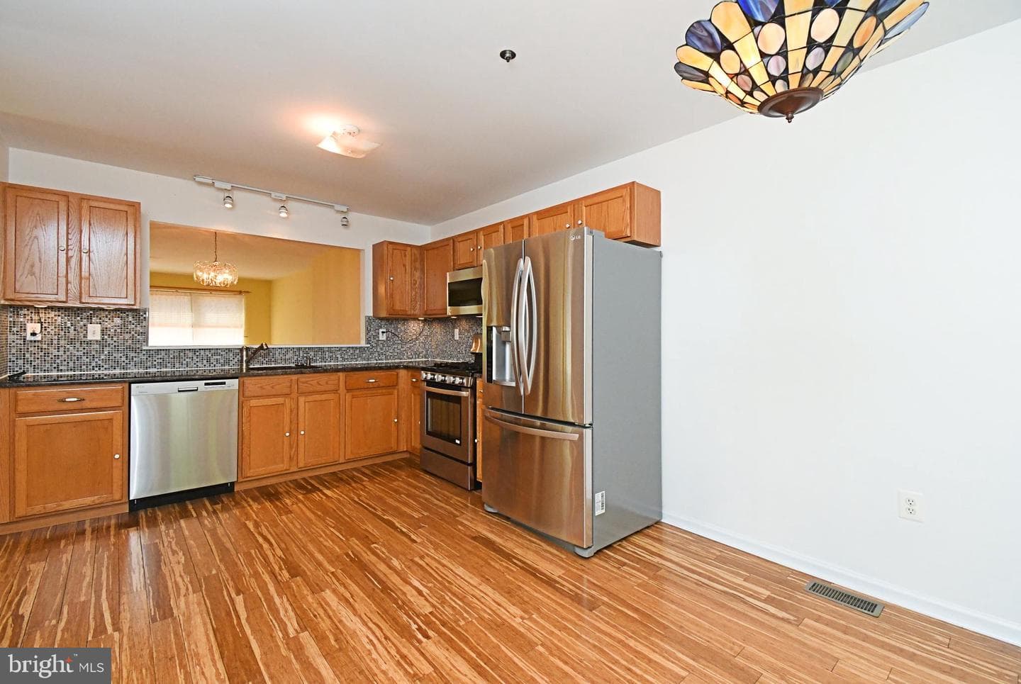 601 Brentwood Court photo 18