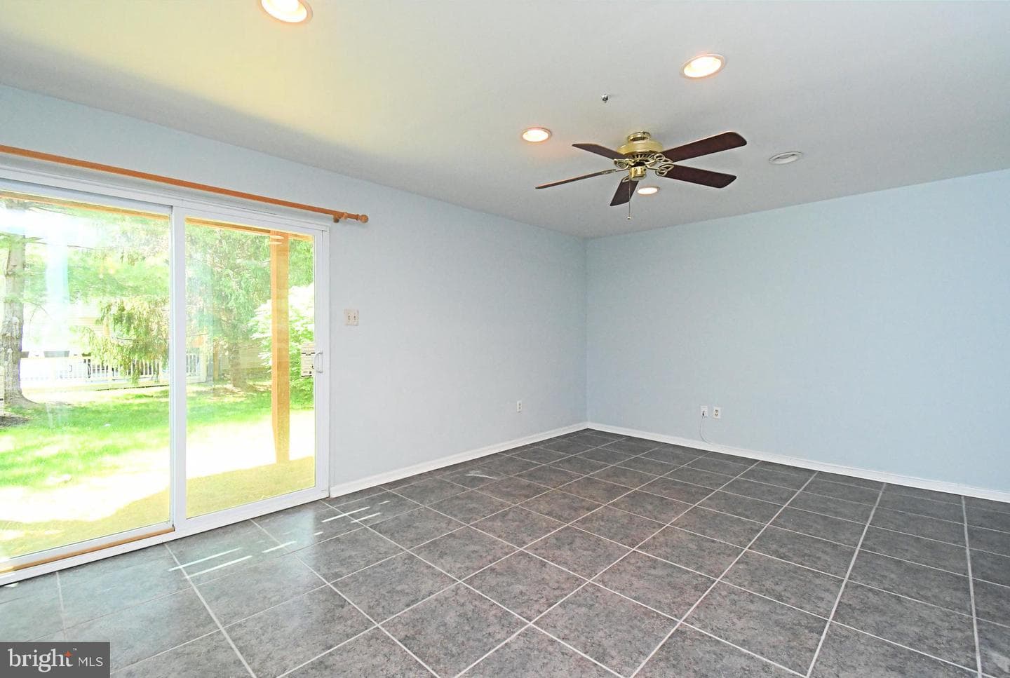 601 Brentwood Court photo 39