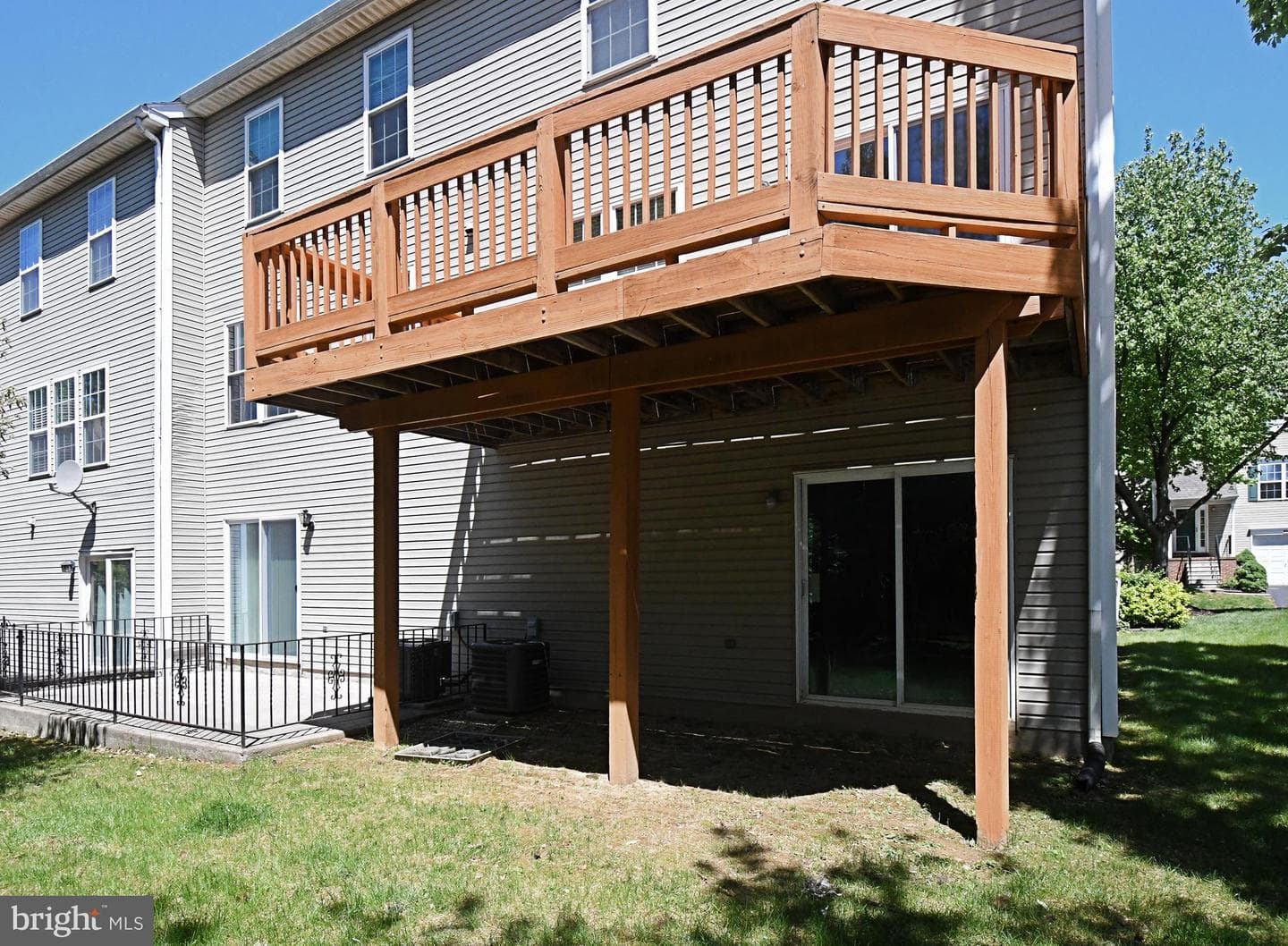 601 Brentwood Court photo 44