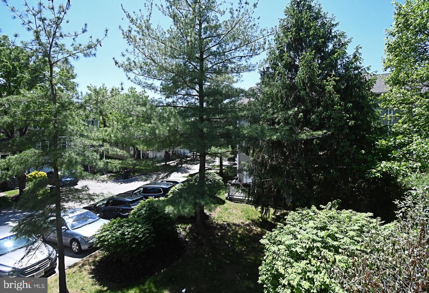 601 Brentwood Court photo 47