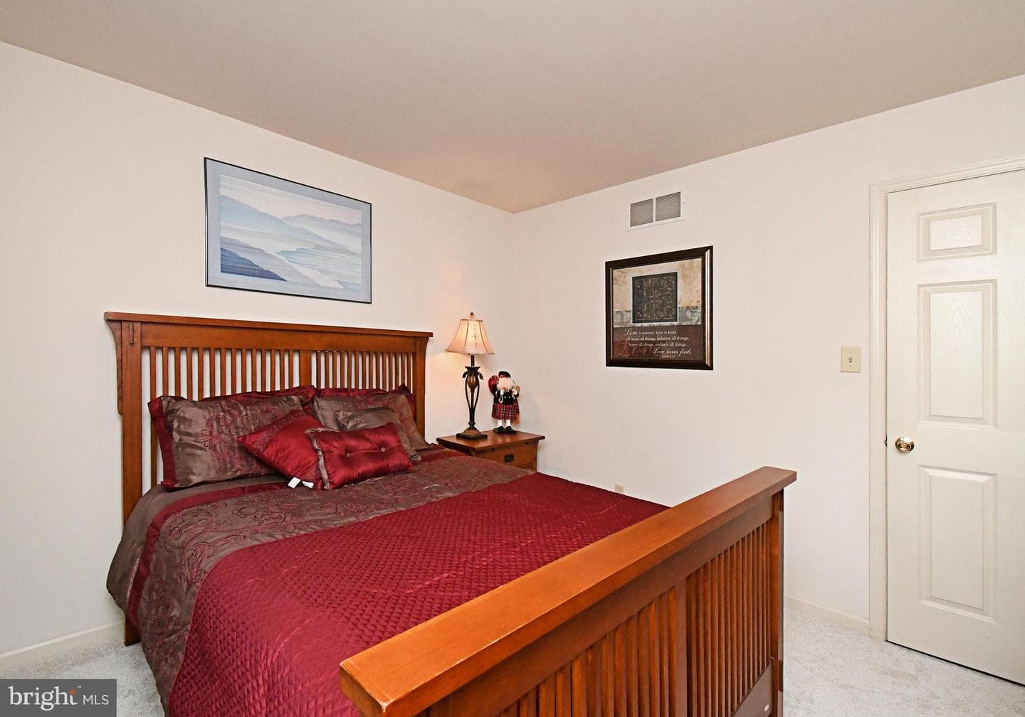 116 Rosewood Drive photo 32
