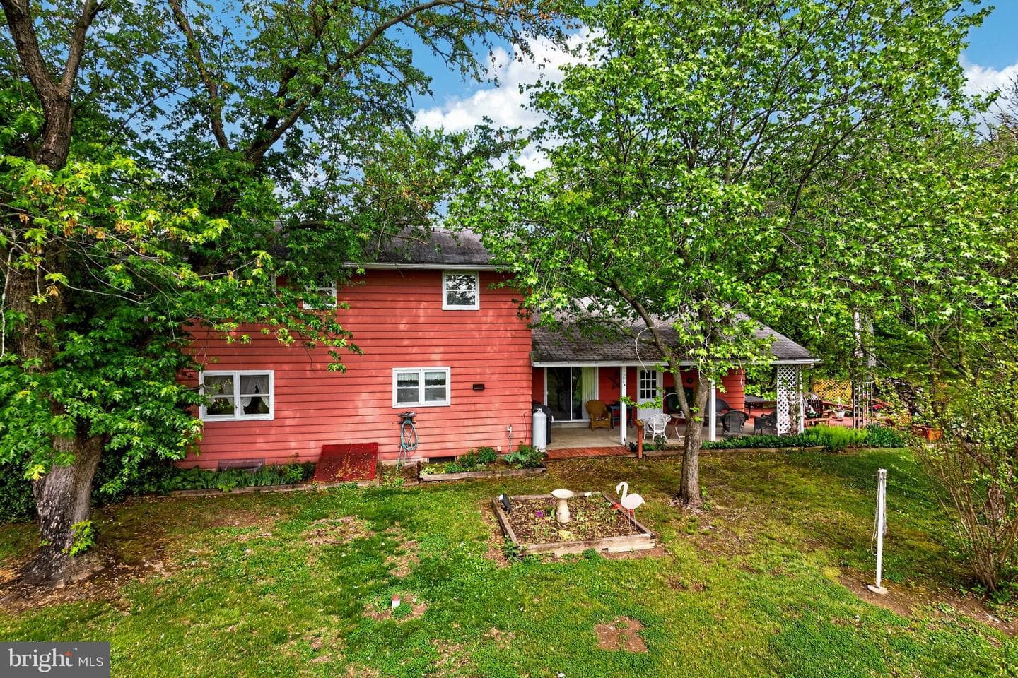 314 Neiffer Road photo 37