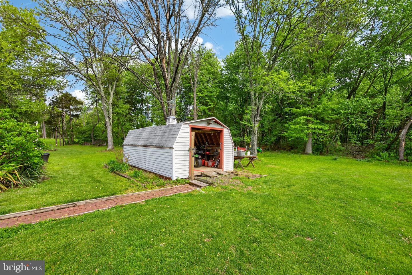 314 Neiffer Road photo 40