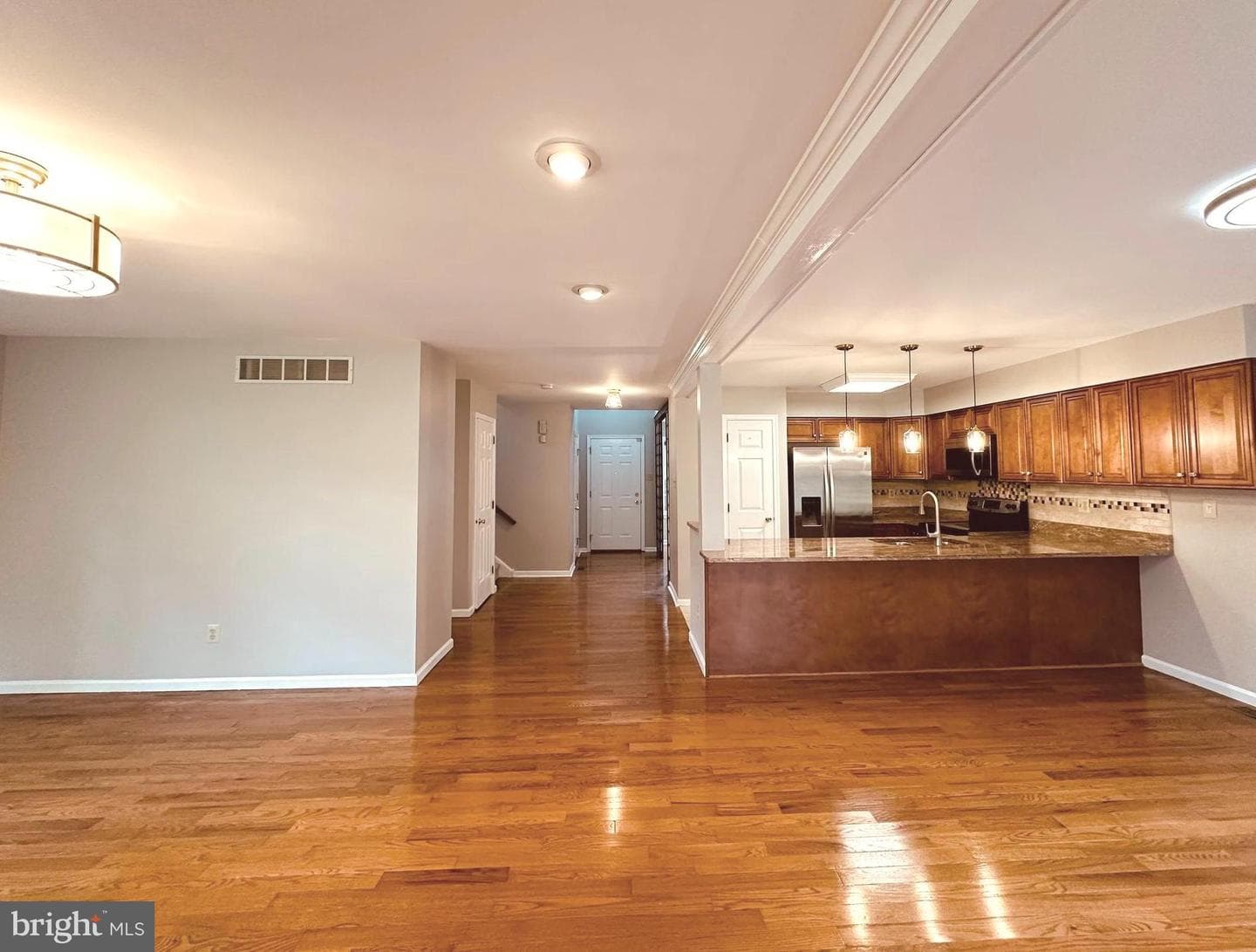 1853 Hood Lane photo 15