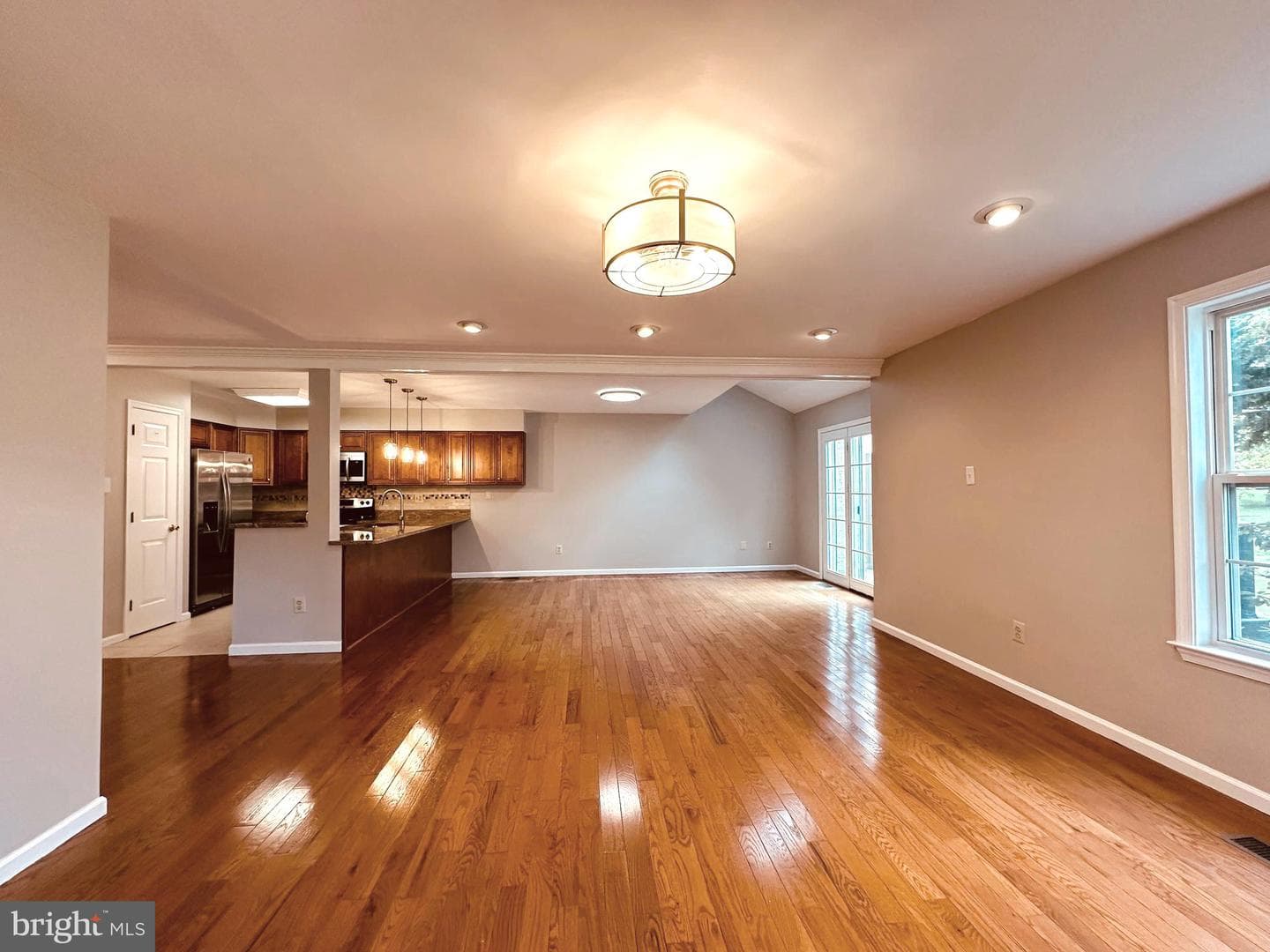 1853 Hood Lane photo 28