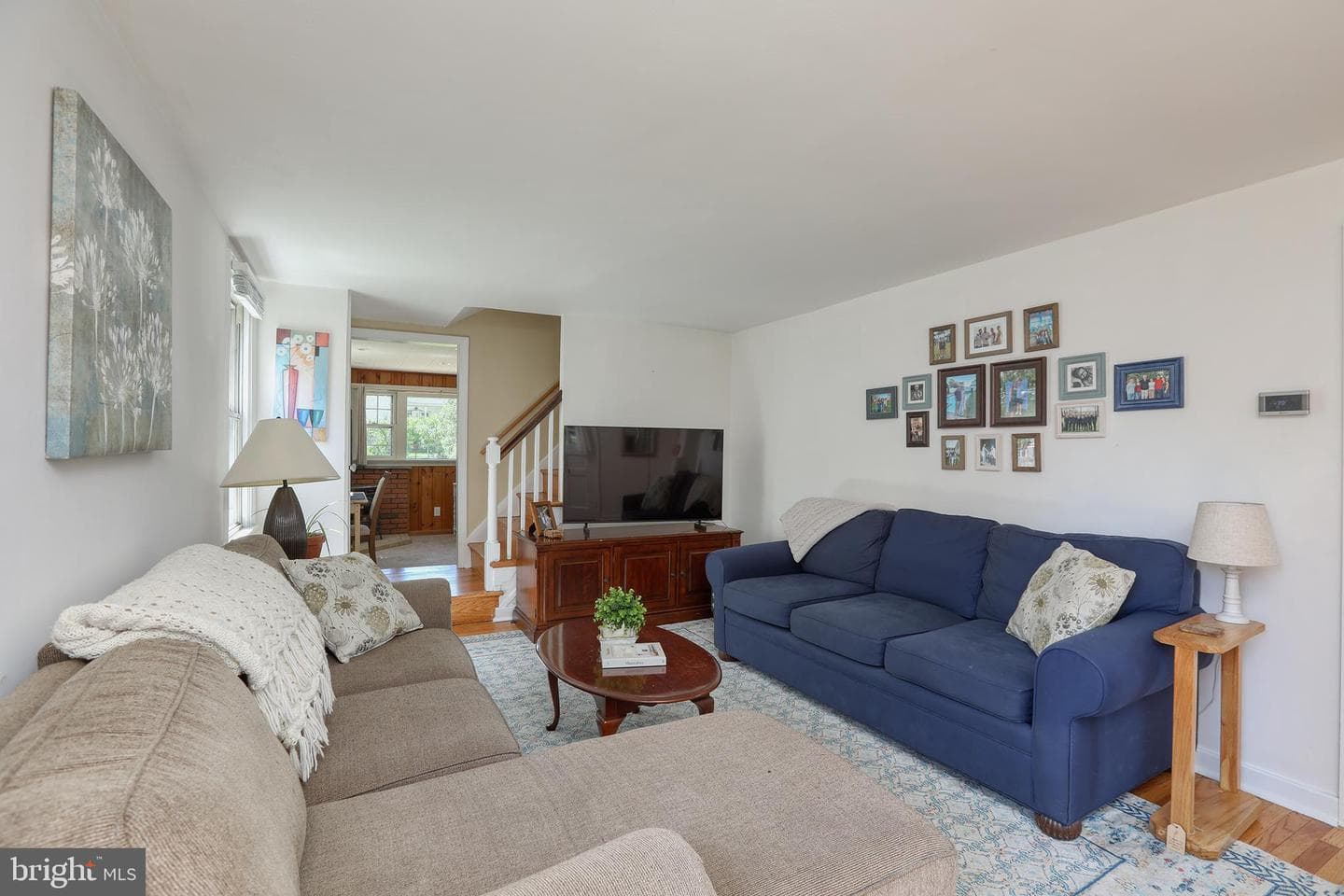 402 Evans Avenue photo 10