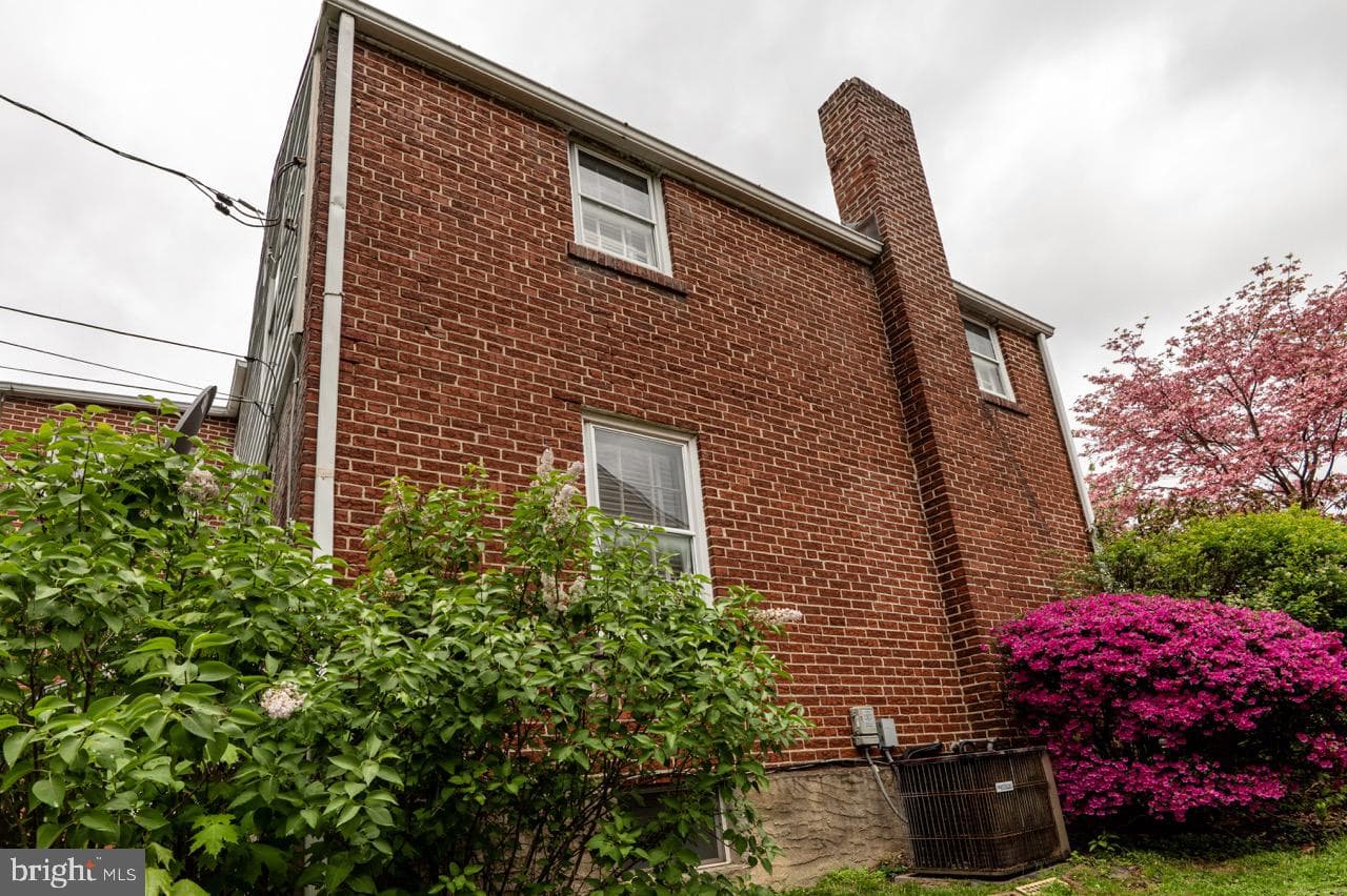 1414 Sunset Drive photo 11