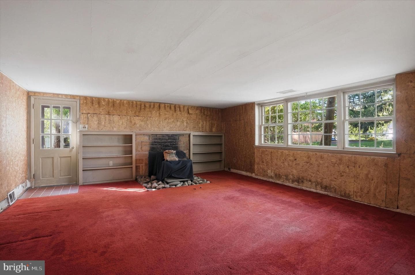 662 Deaver Drive photo 6