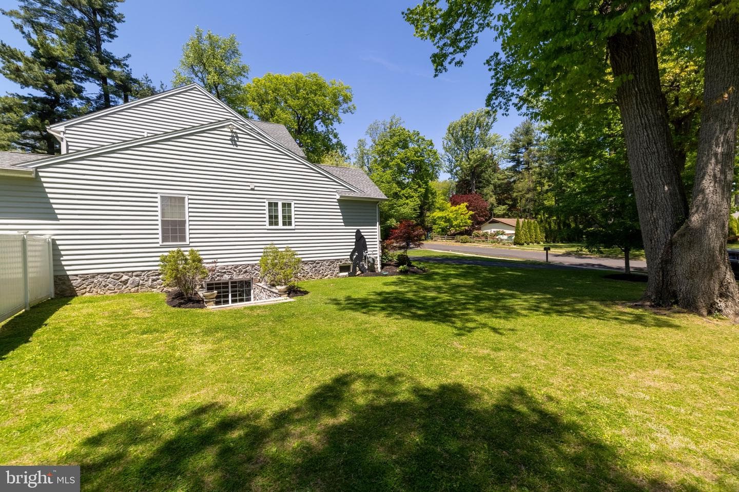 1086 Kingsley Road photo 52