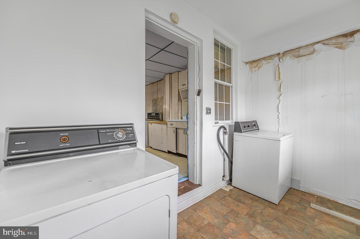 23 Orange Avenue photo 19