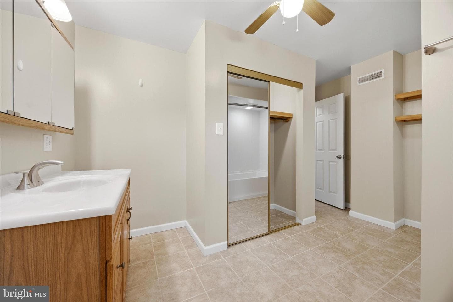 505 Spring Mill Avenue photo 22
