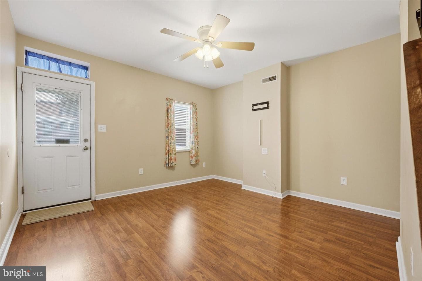 505 Spring Mill Avenue photo 5