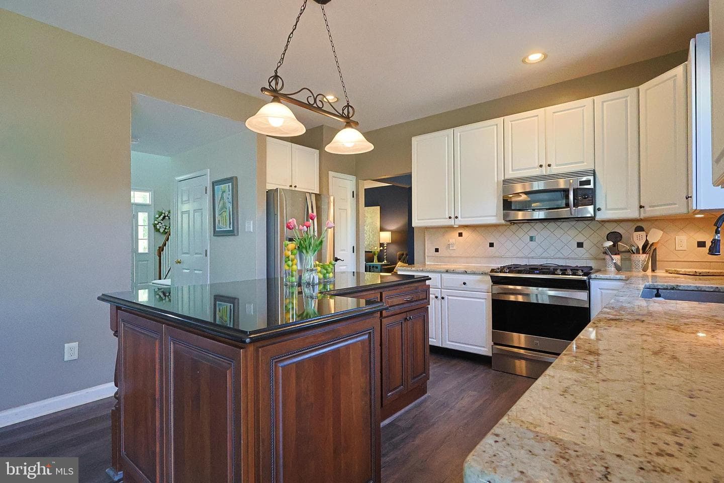 79 Ashley Drive photo 4