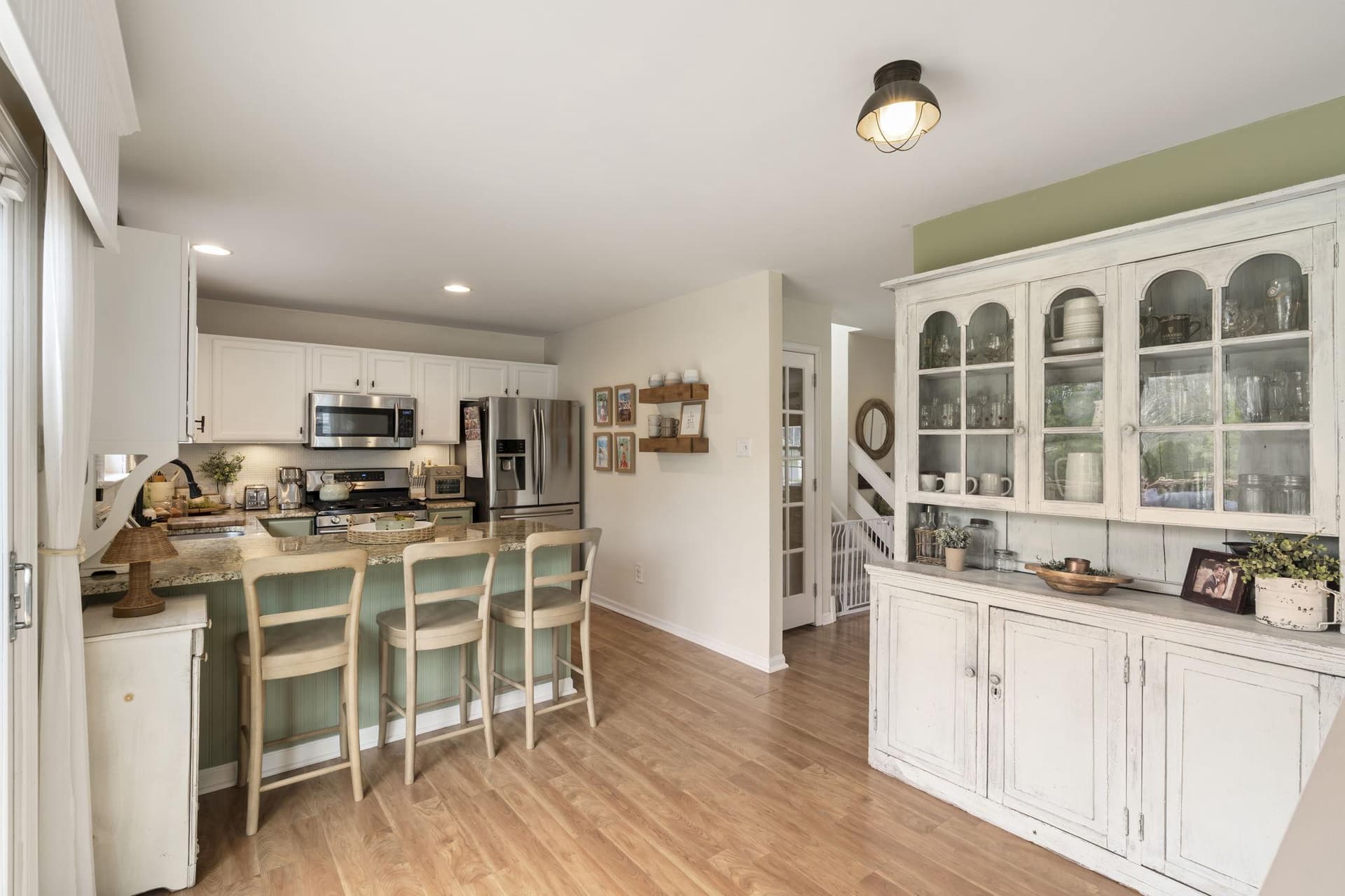 630 Stewart Road photo 12
