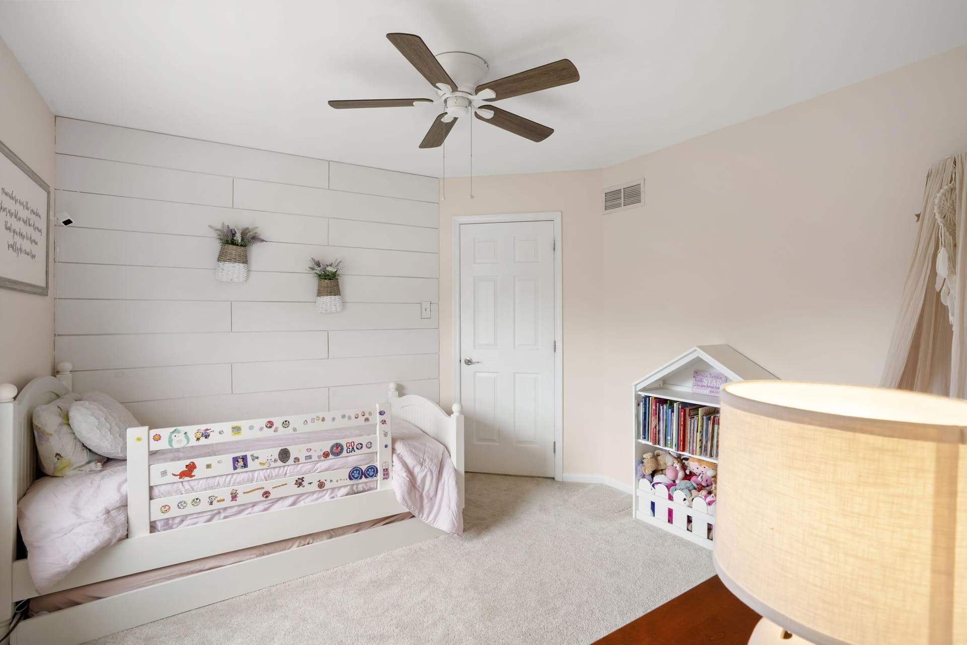 630 Stewart Road photo 27