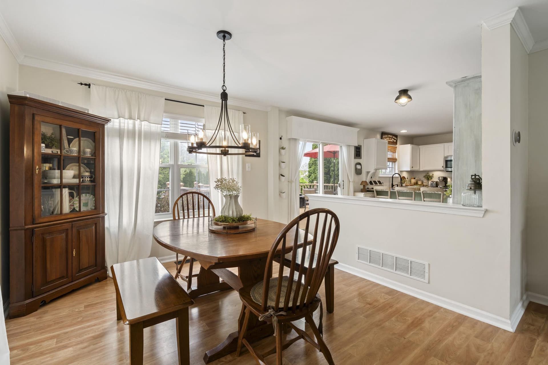 630 Stewart Road photo 9