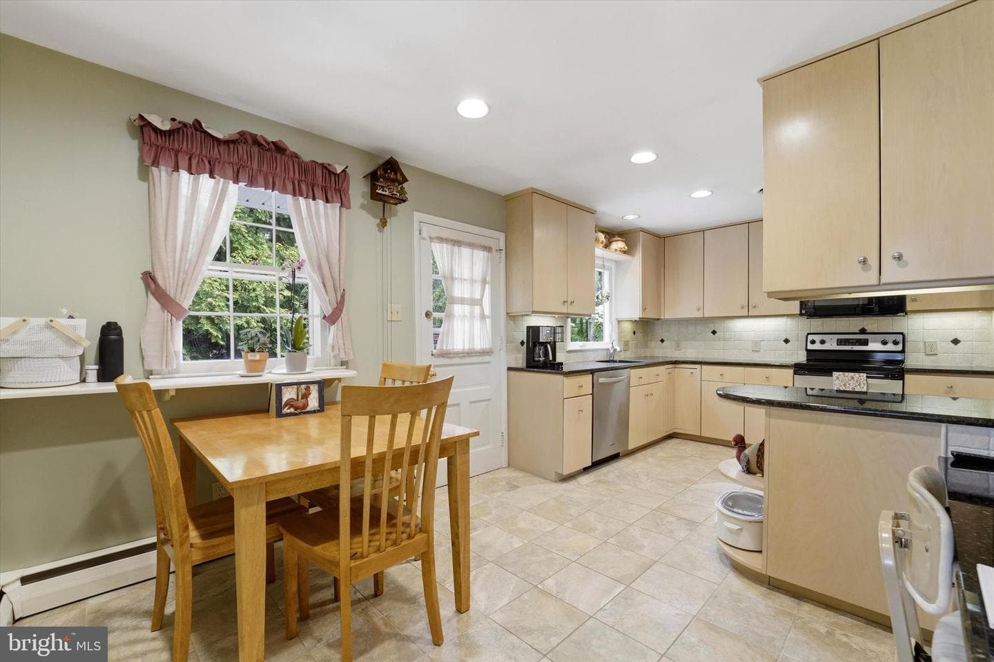 1811 Sharon Road photo 8