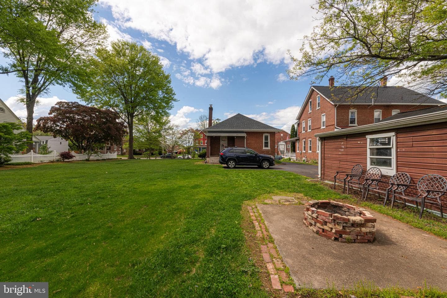 670 Church Street photo 46