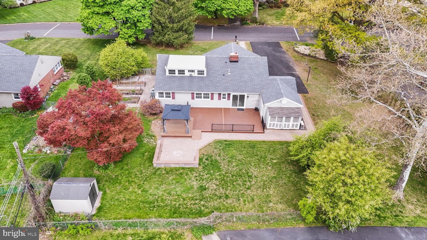 3119 Manor Road photo 8