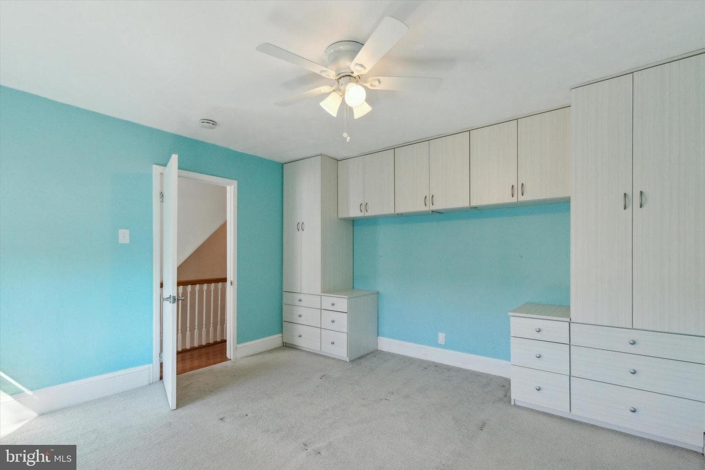 332 Spring Mill Avenue photo 16