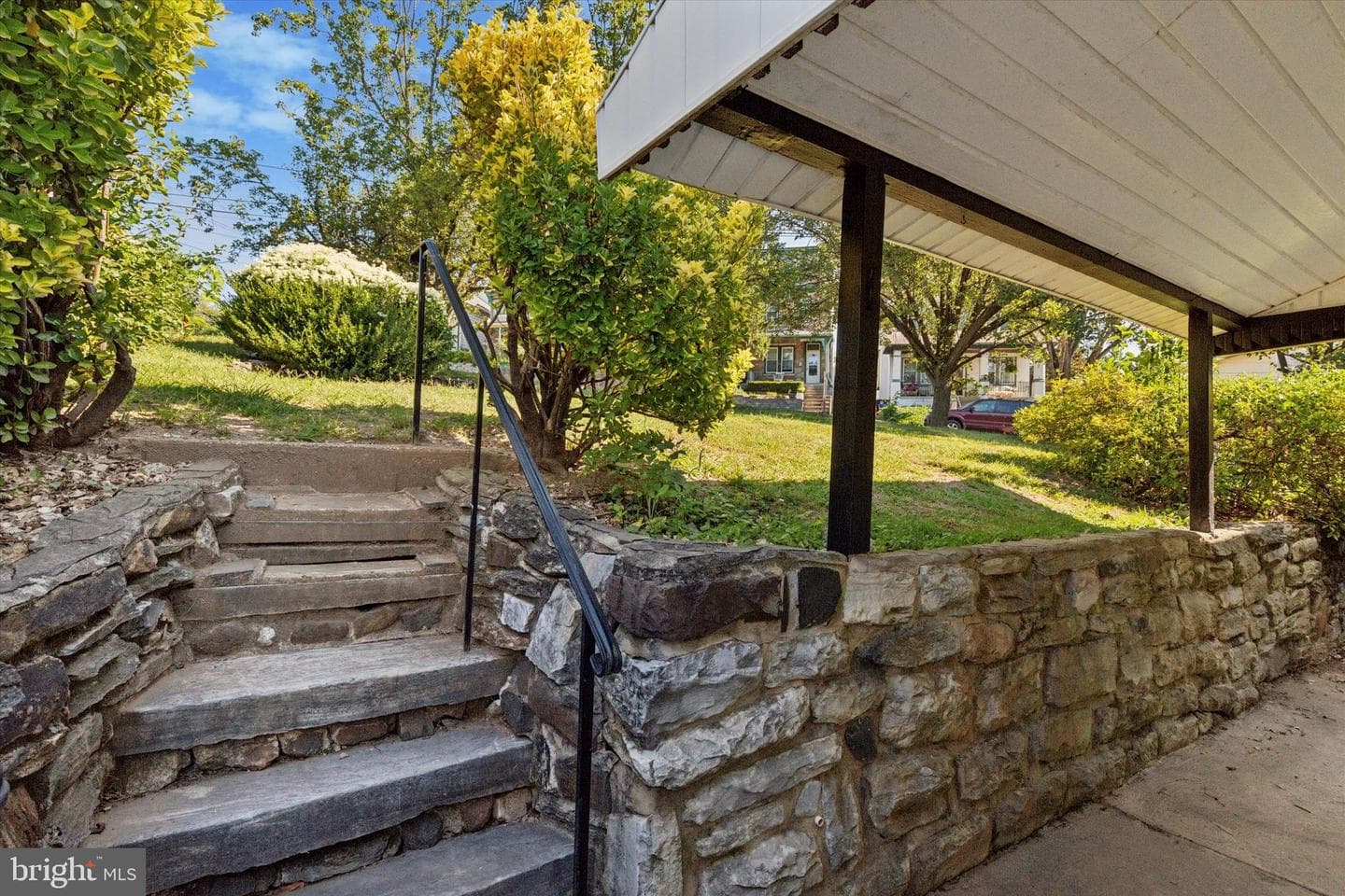 332 Spring Mill Avenue photo 28