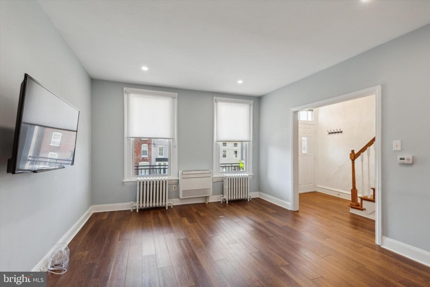 332 Spring Mill Avenue photo 8