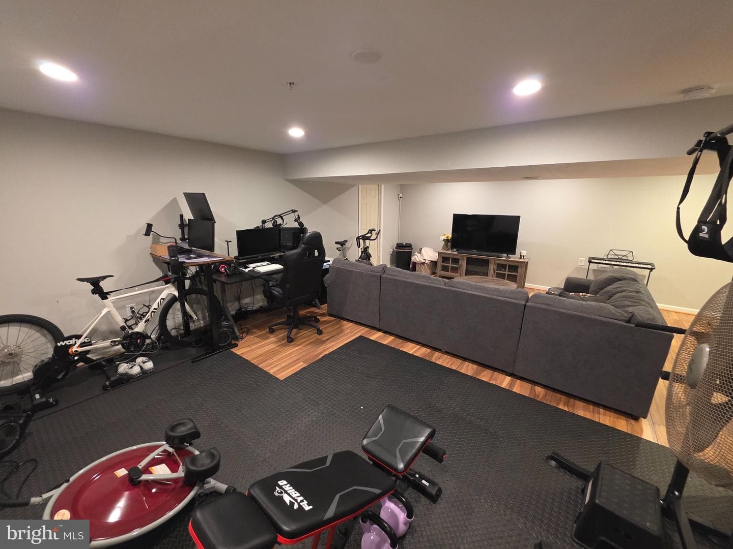 2125 Hayward Avenue photo 43