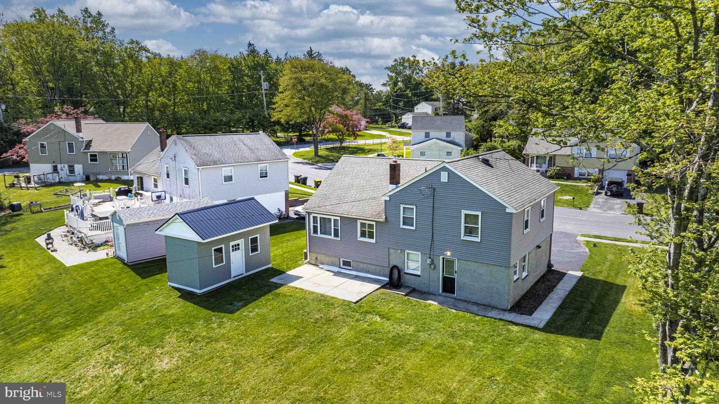 505 Wellington Road photo 25
