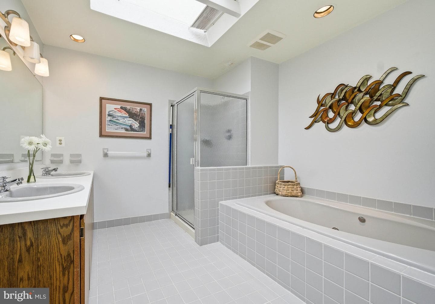 1833 Perrin Court photo 39