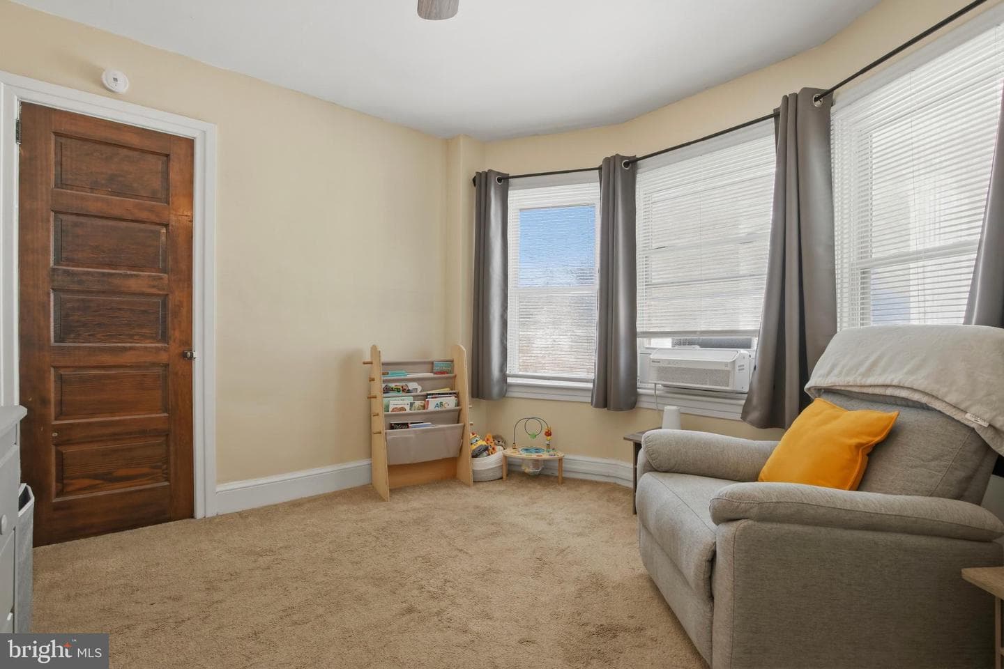 1204 Queen Street photo 19